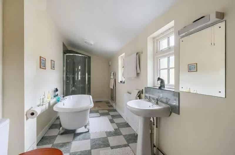 5 Bed Farmhouse with Holiday Cottage and 62.76 Acres