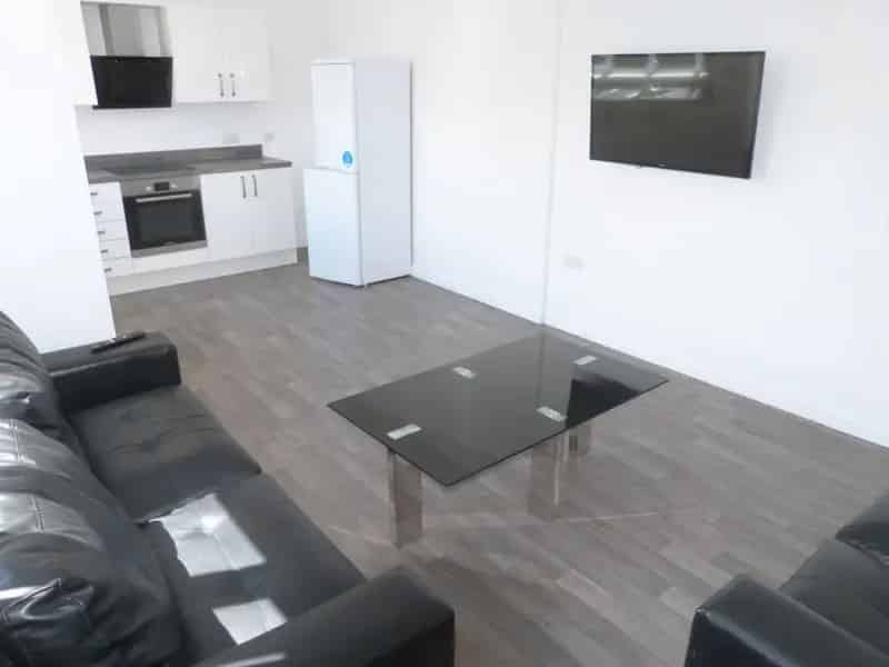 1 Bedroom Flat To Rent Available 25072025