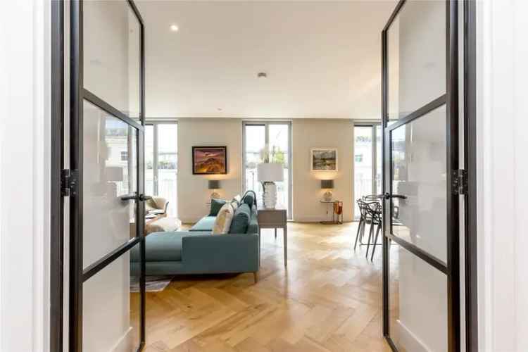 3 Bedroom Apartment for Sale Stockbridge New Town