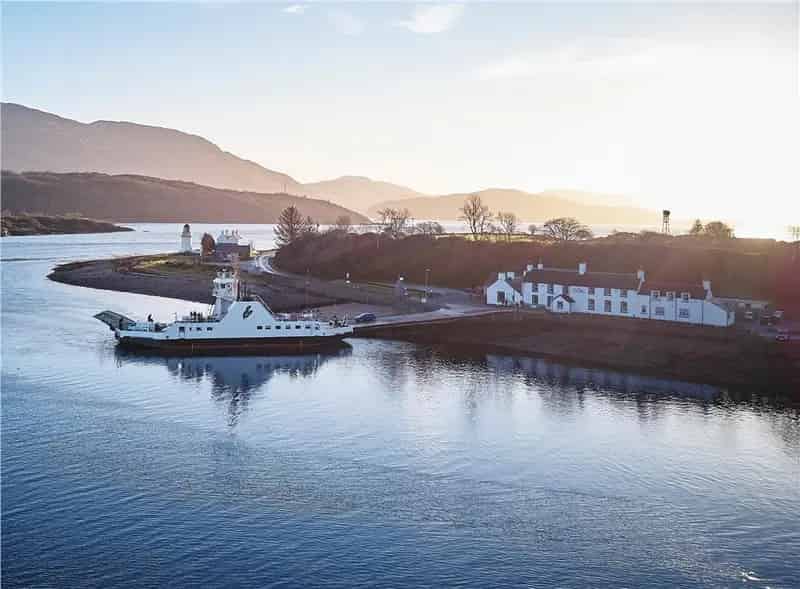 Highland Inn for Sale Loch Linnhe