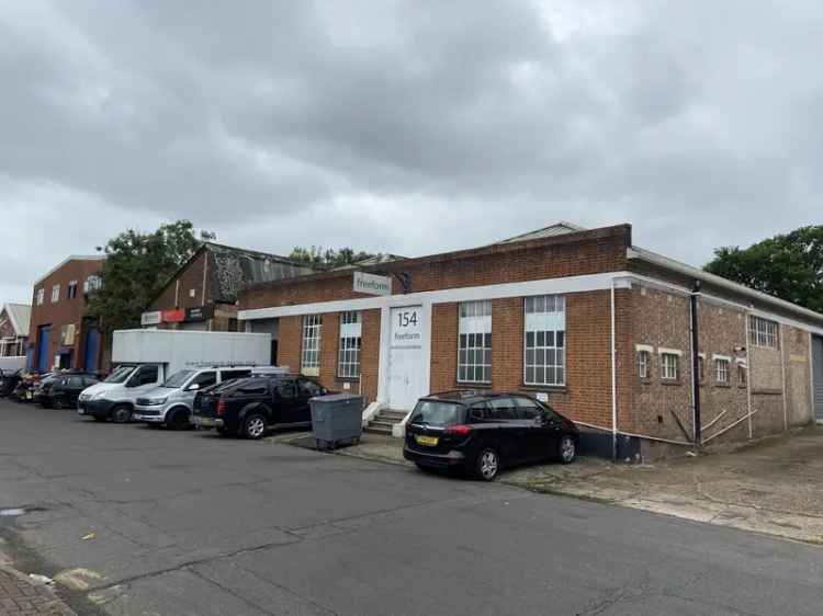 Industrial For Rent in London, England