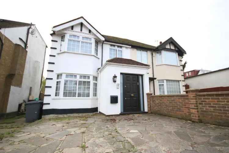 4 Bedroom Semi-Detached House for Sale Warwick Avenue