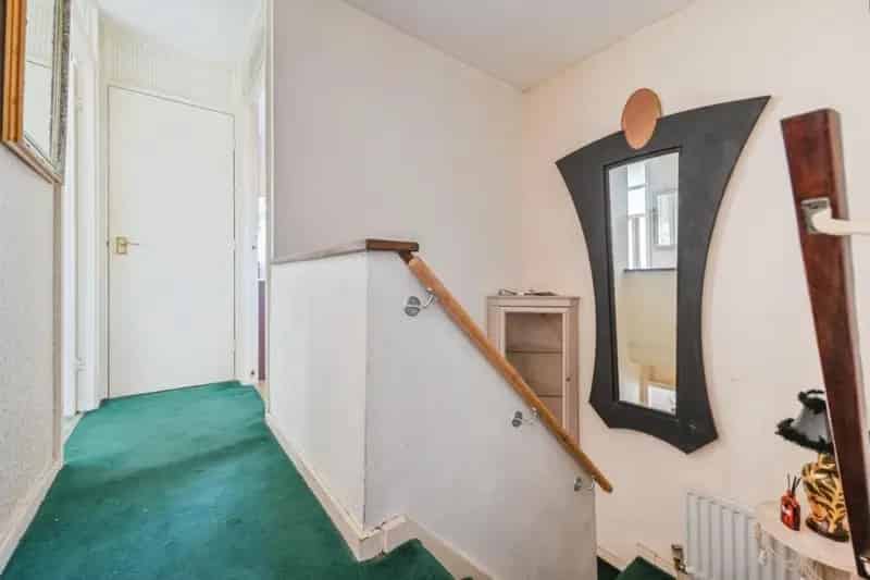 3 Bed Semi-Detached House for Sale - No Onward Chain