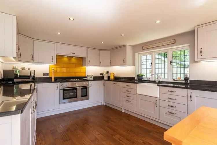 3 Bedroom Cottage for Sale