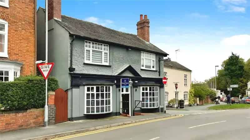 4 Bedroom Detached House Conversion Eccleshall Staffordshire