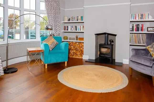3 Bedroom Detached House for Sale in Henleaze Bristol