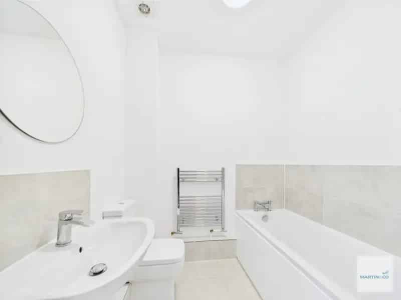 2 Bedroom Flat For Sale City Centre