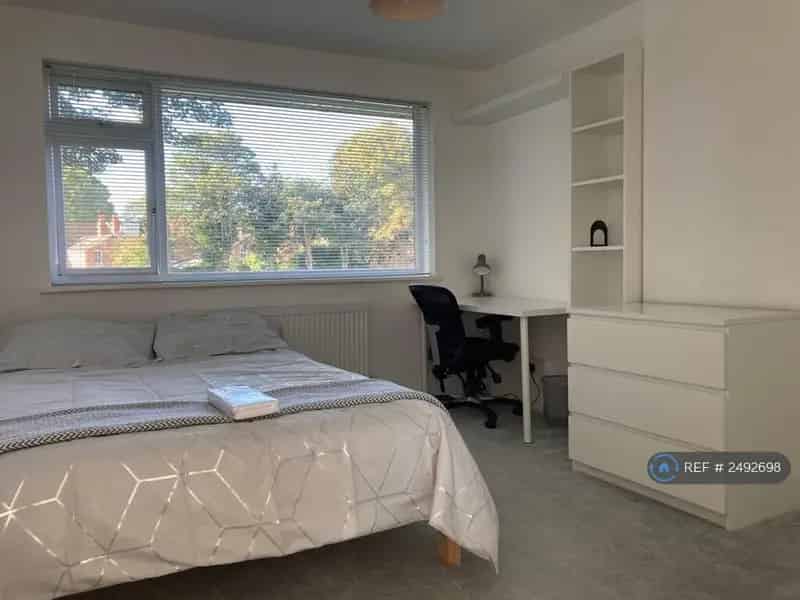 1 Bedroom House Share Near Birmingham University - Female Preferred