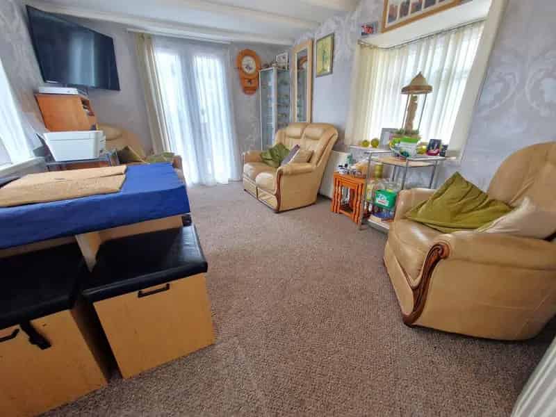 2 Bedroom Park Home for Sale
