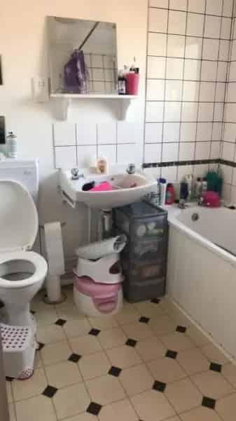Spacious 3 Bedroom Flat Near Sandgate Beach Private Garden