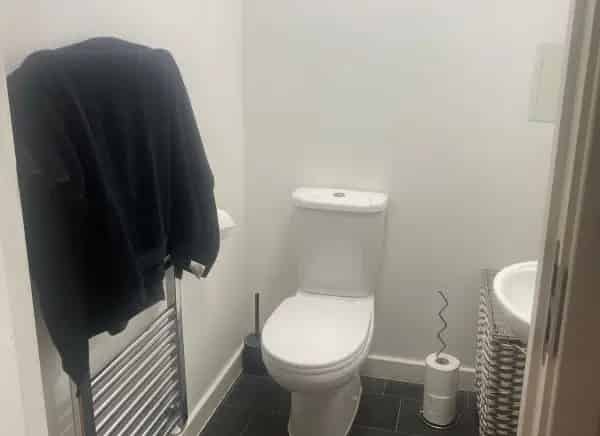 3 Bedroom House New Kitchen Bathroom Large Kitchen Diner