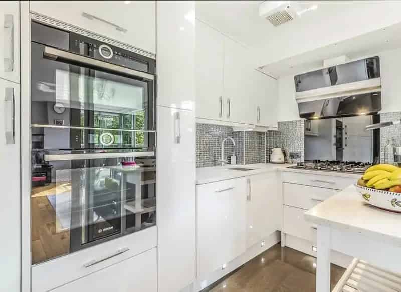 Two Double Bedroom Apartment Rufford Street London