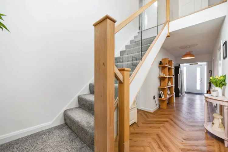 Completely Renovated Detached Family Home in Doveridge