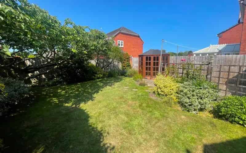 3 bed house for sale