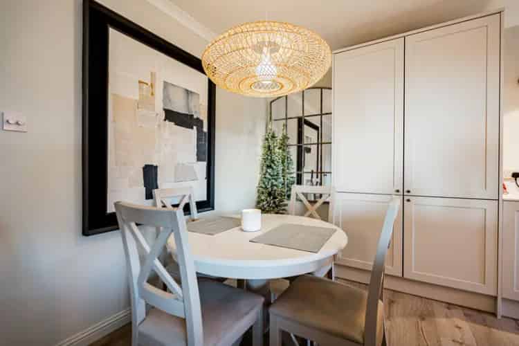Modern First Floor Apartment with Balcony and Allocated Parking