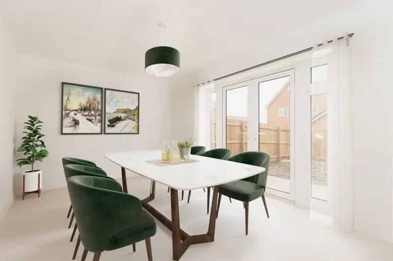 Three Bedroom Semi-Detached House in Attleborough