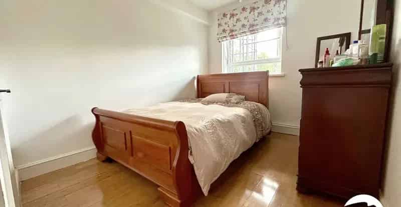 2 Bedroom Apartment Near Ladywell Station