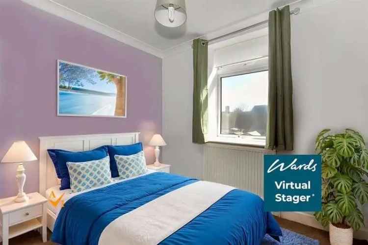 2 Bed Flat for Sale Near Town Centre