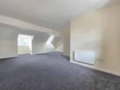 2 Bed Flat Southampton Near Football Stadium