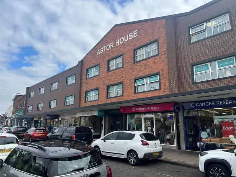 Modern Office Suite For Lease Small Business