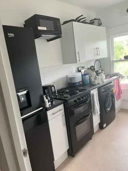 Flat For Rent in London, England