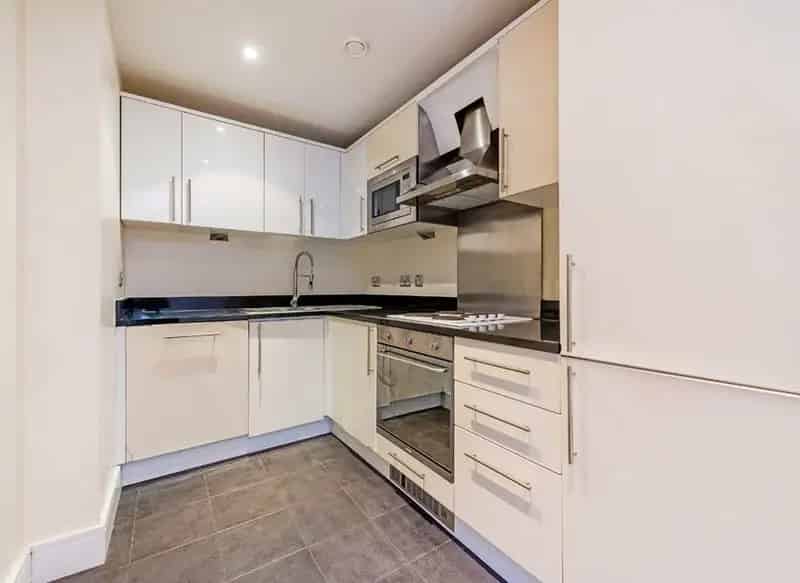 Two Double Bedroom Flat Perfect for Professionals