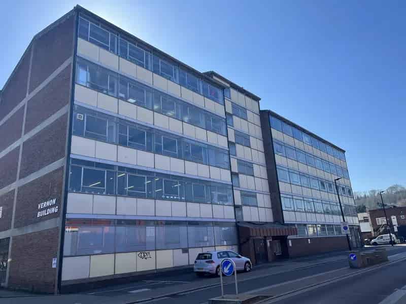 High Wycombe Workshop Storage Unit To Let