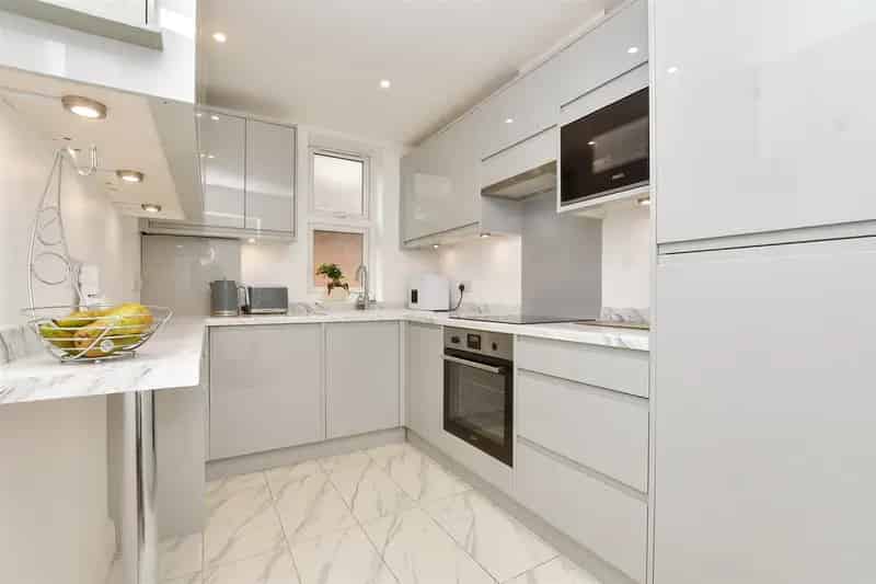 2 Bedroom Apartment Beckenham High Street