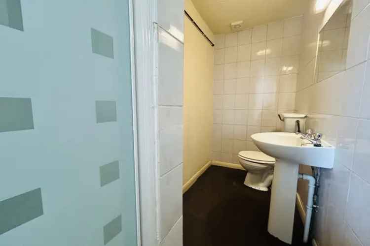 Railway Terrace Apartment Zero Deposit Available