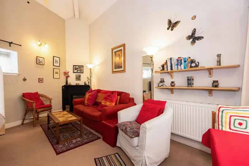 2 Bedroom Semi Detached House Dean Village Edinburgh