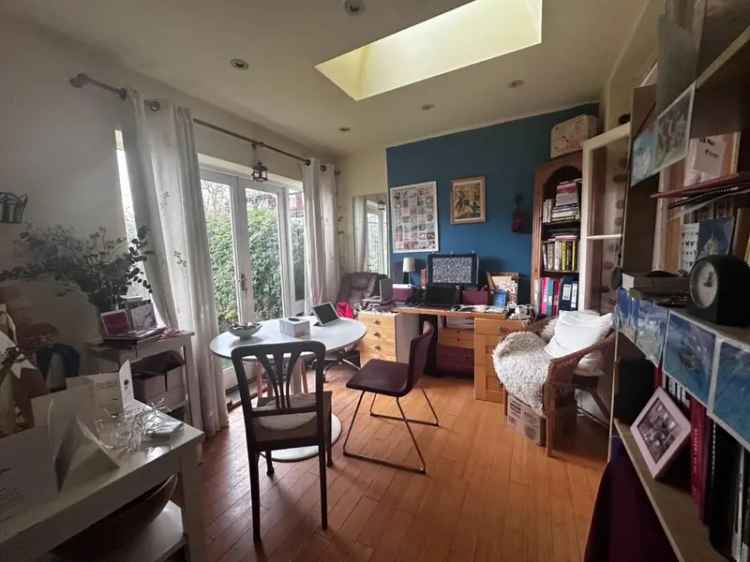 1 Bedroom Garden Flat for Sale - Cash Buyers Only