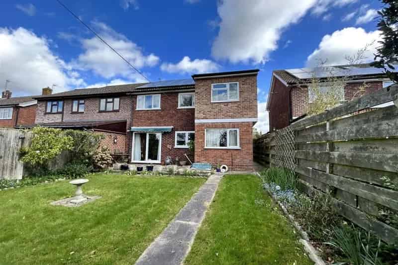 Four Bedroom Semi Detached House Didcot