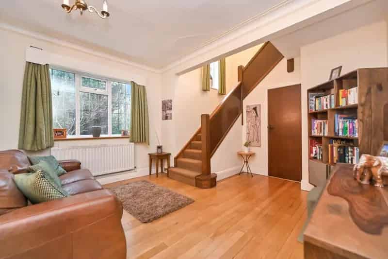 4 Bedroom House For Sale Guiseley