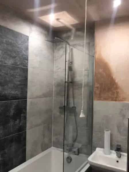 3 Bedroom Semi Detached House New Bathroom Modern Decor