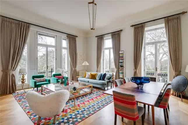 Hyde Park Gardens Flat for Sale Two Bedrooms Ensuite Balcony