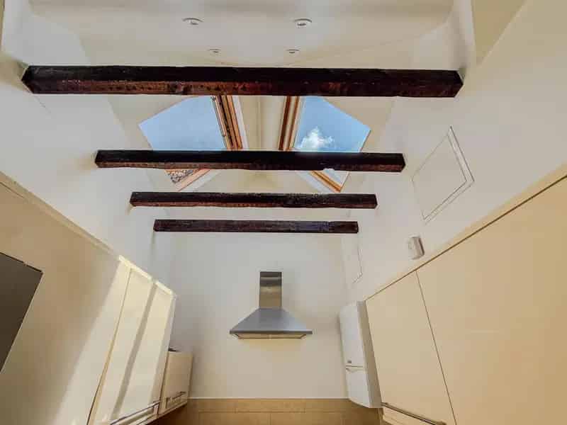 3 Bedroom Flat near Bournemouth Station