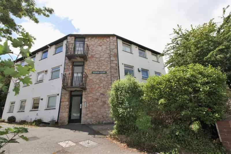 2 Bedroom Apartment to Rent Near City Centre