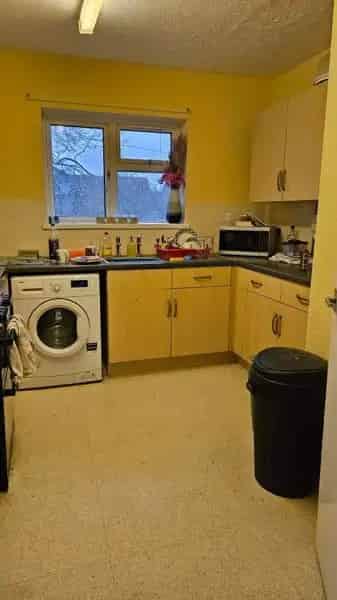 1 Bed Flat Eastfield Peterborough Own Front Door