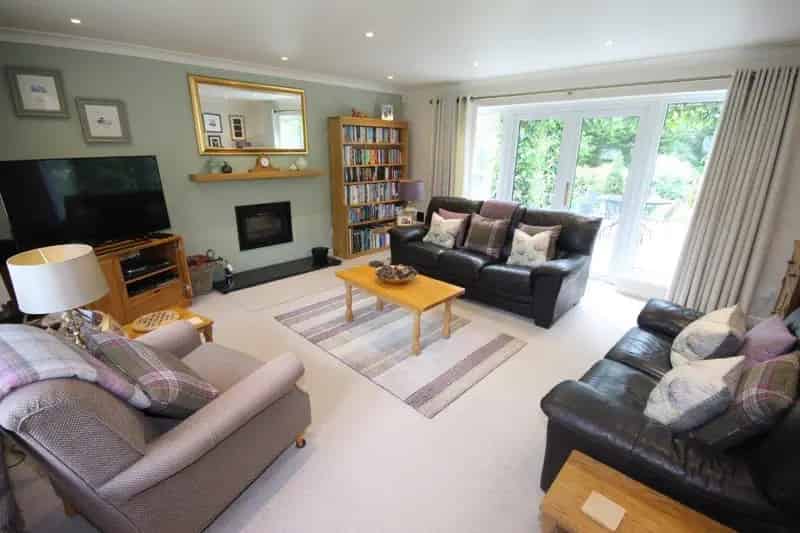 4 Bed Detached House for Sale in Ketton
