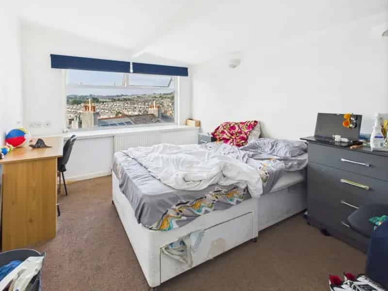 House of Multiple Occupation To Rent Available September 15 2025