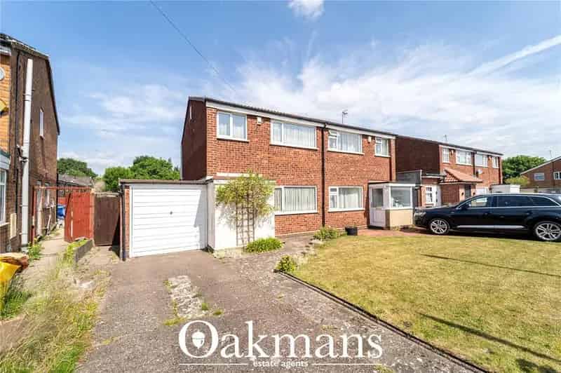 3 Bedroom Semi Detached House For Sale