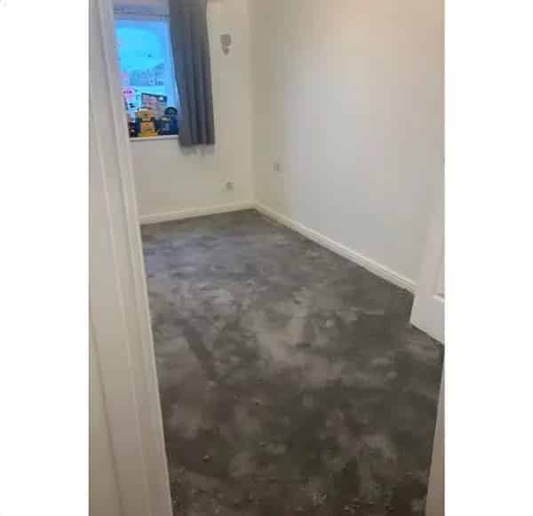 2 Bed Flat Southampton - Newly Decorated, Balcony, Secure Parking