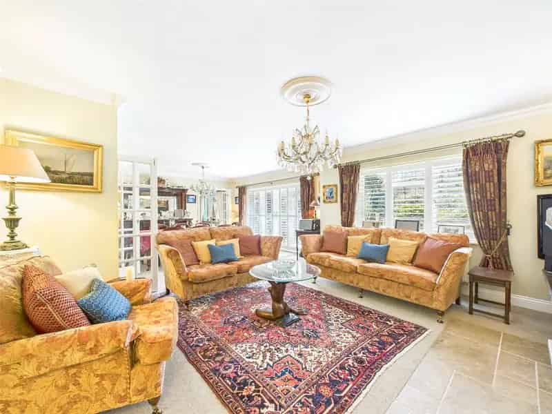 4 Bedroom Detached House for Sale Burley Road Bransgore