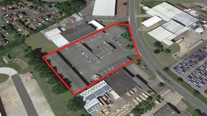 32 Industrial Units 500-2389 sq ft For Sale