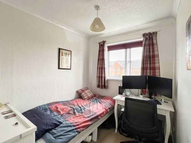 3 Bed Semi-Detached House for Sale