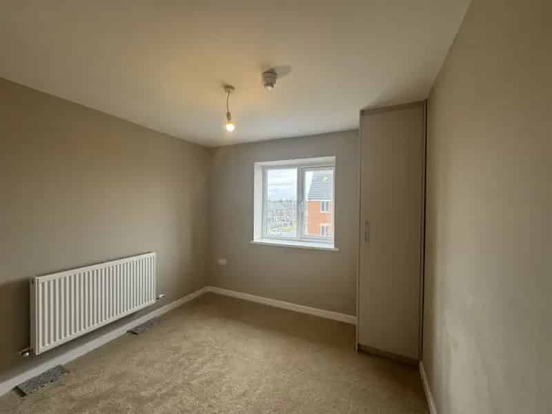 2 Bedroom Flat To Rent