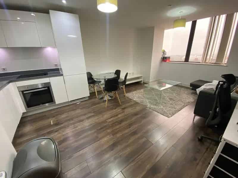 1 Bedroom Furnished Apartment Broadway Residences Late August