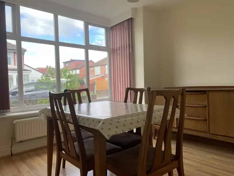 3 Bedroom House To Rent