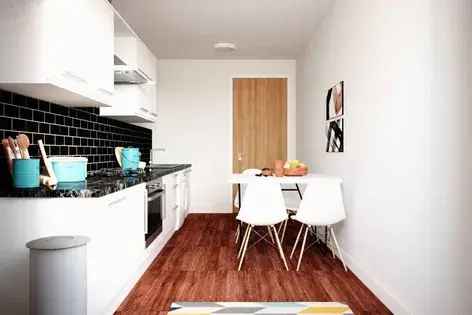 1 Room Flat 28m² Manchester Student Room