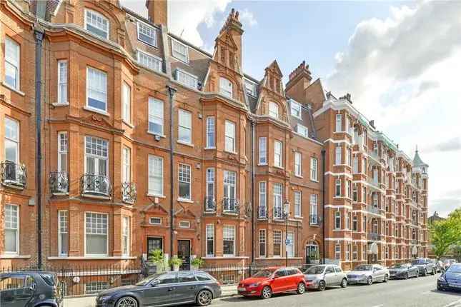 Flat for sale in Culford Gardens, London SW3